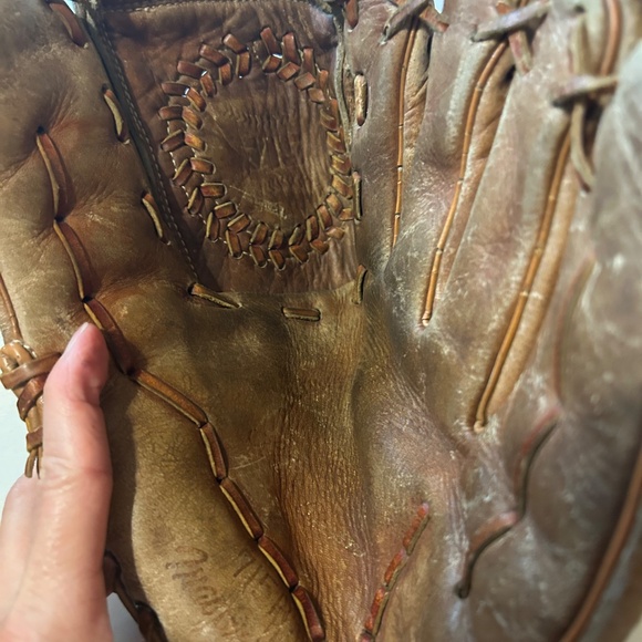 MacGregor Vintage 715P Hank Aaron Baseball Glove - Picture 4 of 6